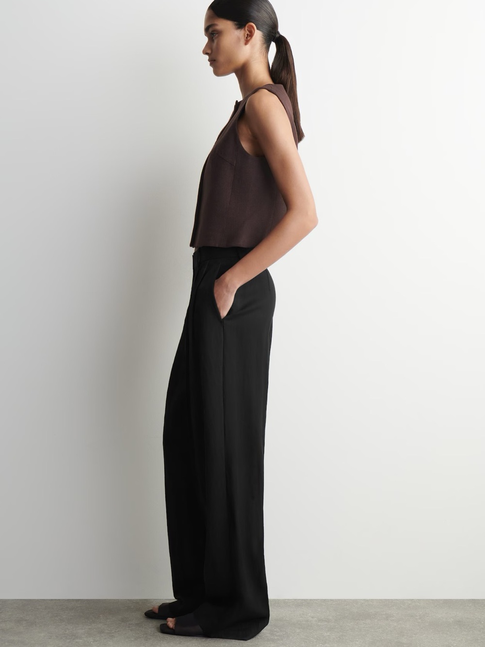 NWT (size 8) COS TAILORED VEST - Picture 2 of 9